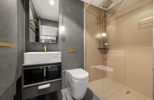Braddon Apartment | Modern Studio with BBQ Area