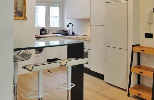 La Trinidad-San Juan y Todos los Santos Apartment | Modern & Style Mezquita
