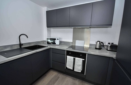 Liverpool City Centre Apartment | Modern & Stylish 1 Bed Apartment in Liverpool