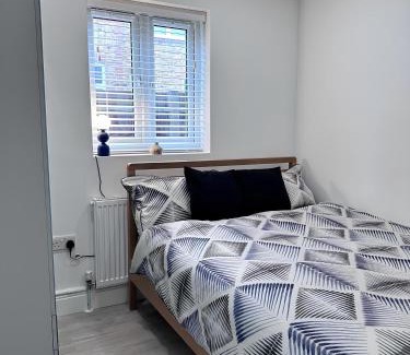Watford Apartment | Modern&Stylish 3Bedrooms Ensuite HPotter London Watford