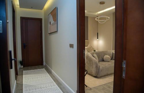 Jeddah Apartment | Modern Stylish and Entry Smart Apartment