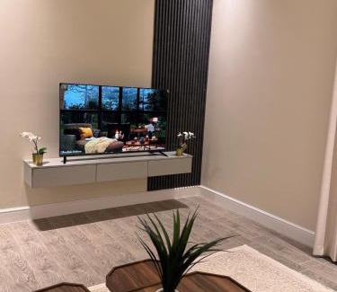 Jeddah Apartment | Modern Stylish and Entry Smart Apartment