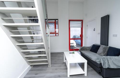 Reading Apartment | Modern & Stylish Studio in Reading Centre