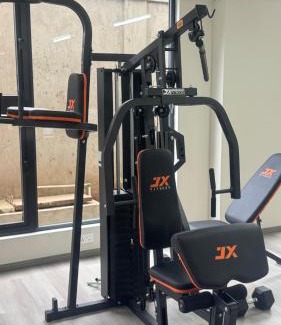 Kilimani Apartment | Modern Suite 1BR in Kilimani WIFI,Netflix,Free Parking,Near yaya center