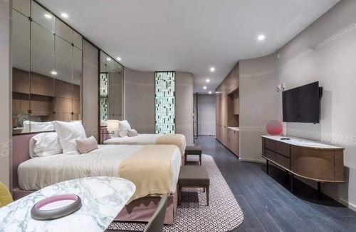 Brickell Hotel | Modern Suite in SLS Lux Brickell managed by City Escapes