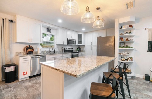 Gainesville House | Modern & Tasteful Pool Home Close to Devil's Millhopper Geological State Park
