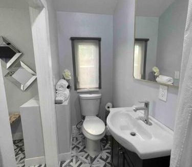 Egypt Lake-Leto Apartment | modern Tiny Home Tampa
