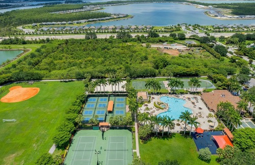 Estero House | Modern Townhome in 5-Star, Gated Resort Community