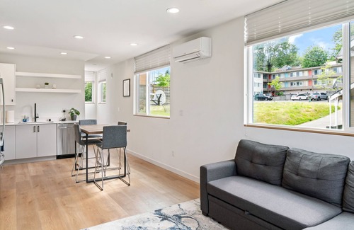 Columbia City House | Modern Townhome in Trendy Neighborhood