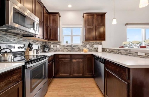 Old Town North House | Modern Townhome Steps from the Brewery District!