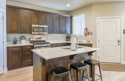 Sienna Hills House | Modern townhome with pool & hot tub, near parks & trails