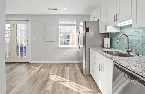 Countryside House | Modern Townhouse conveniently near D.C.