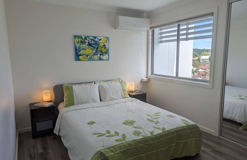 Crace House | Modern townhouse in Crace