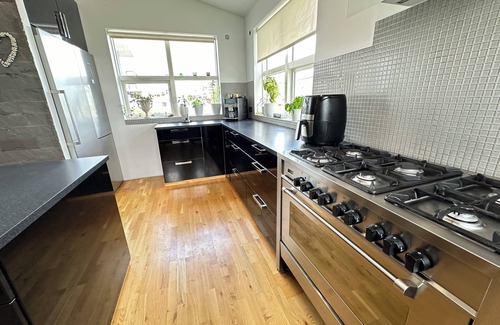 Mosfellsbaer House | Modern Townhouse in Mosfellsbær