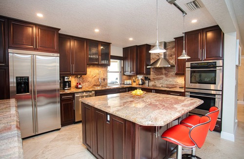 Dania Beach House | Modern Tropical Villa with Heated Salt Water Pool & Hot Tub by the Beach!