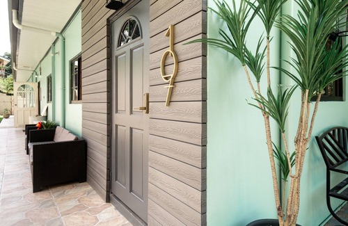 Les Coteaux Apartment | Modern two bedroom Caribbean Apartment