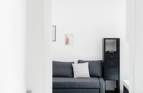 Lostallo Apartment | Modern two-room apartment surrounded by greenery (VALVERDE 1)