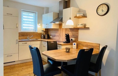 Schlatzendorf Apartment | Modern two-room apartment for up to four people with modern kitchen equipment