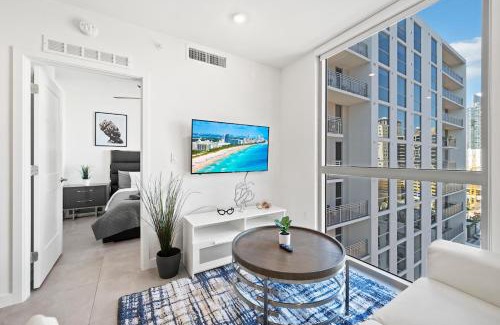 Overtown Apartment | Modern Unit Mins from Brickell With Free Parking