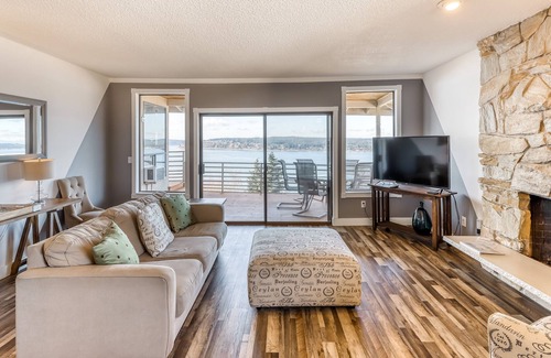 University Place House | Modern, updated home w/ incredible views, two living areas, & a full kitchen