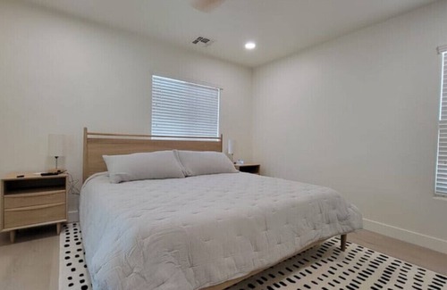 Power Ranch House | Modern Updated Power Ranch with optional Golf Cart