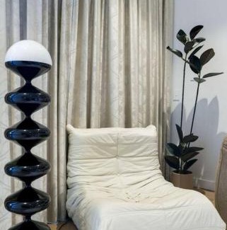 Chinatown Apartment | Modern Urban Oasis in the Heart of Chinatown