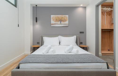 Piraeus Apartment | Modern Urban Oasis with Private Plunge Pool