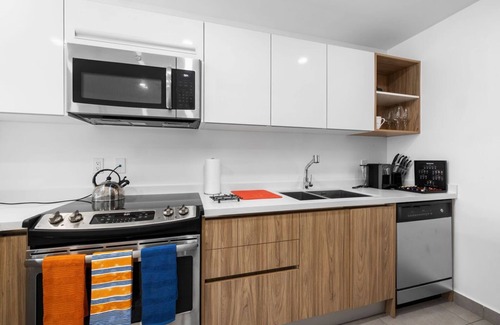 Oranjestad Condo | Modern Urban Paradise in Aruba