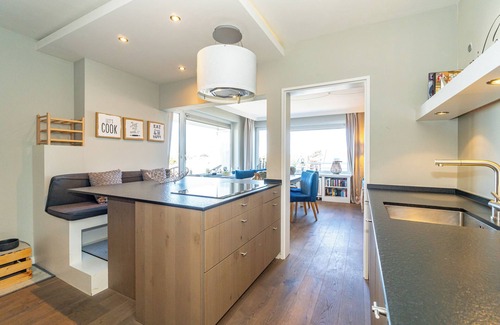 Westerland Apartment | Modern vacation apartment with large roof terrace and private sauna in Westerland