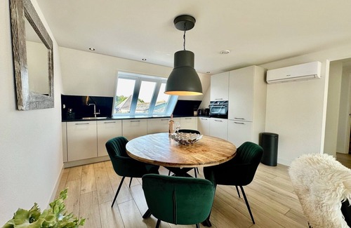 Limmen Apartment | Modern vacation apartment, bright and comfortable