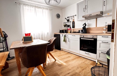 Furth im Wald Apartment | Modern vacation home with balcony and bathtub (81 sqm)