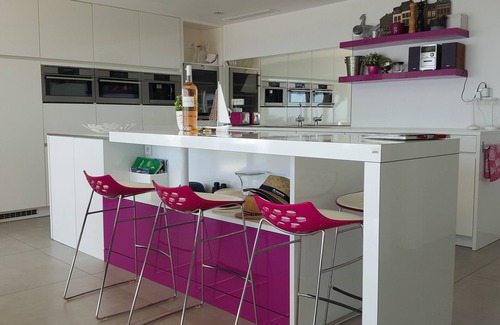 Le Rayol Villa | Modern villa with stunning sea view,luxurious comfort,5 bedrooms,3 bathrooms,11P