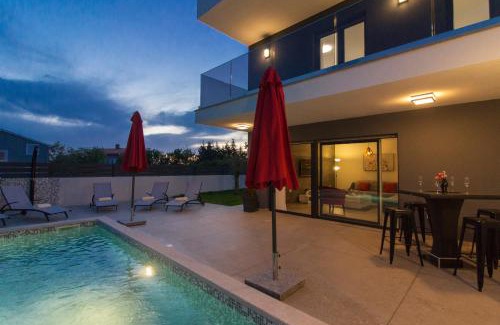 Liznjan Villa | Modern villa Ema with private pool near Pula and the beach
