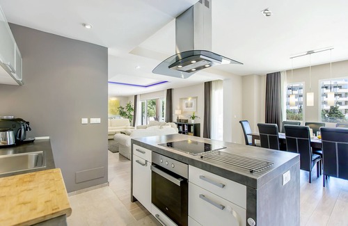 Santa Ponsa Villa | Modern Villa With Large Private Pool In Santa Ponsa
