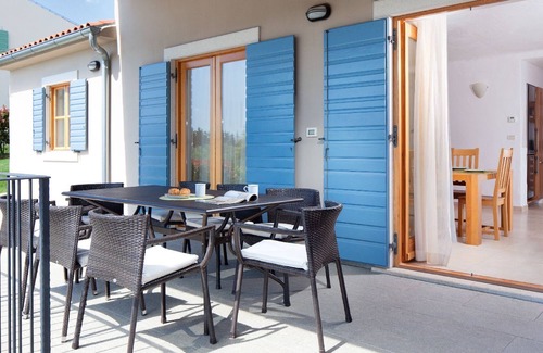 Baredine Villa | Modern Villa in Baredine with Pool