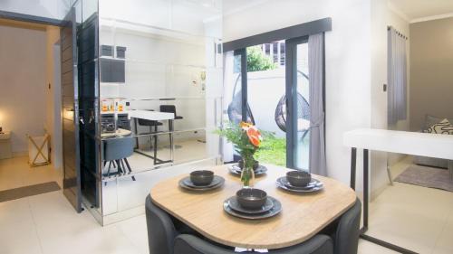 Bukit Villa | Modern Villa in the Heart of Bukit