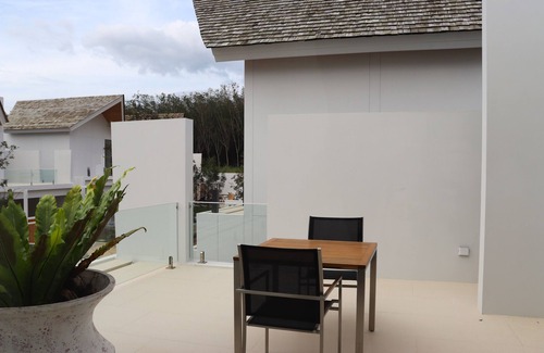 Ko Kaeo Villa | Modern Villa Luxpride by Apart Homes