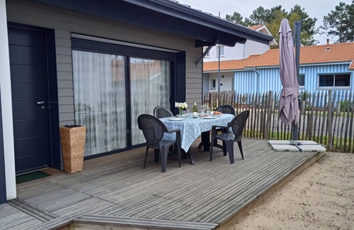 Mimizan-Plage House | Modern Villa Near Ocean, Terrace, WiFi, A/C, Seasonal Rental for 4, Cleaning Included