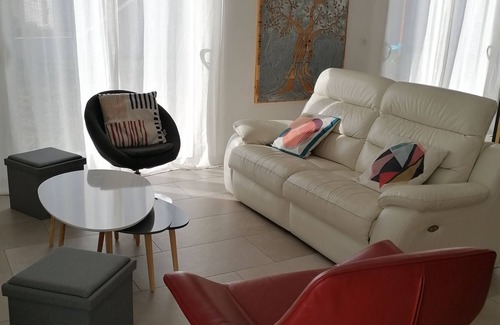 Cabris Villa | Modern villa sleeping 6/8 - Pays de Grasse - CABRIS