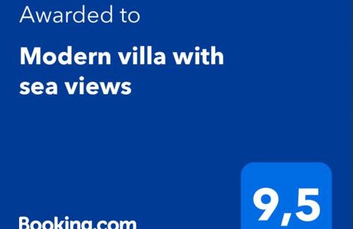 Costa Teguise Villa | Modern villa with sea views