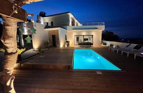 Fitou Villa | Modern villa with sea view