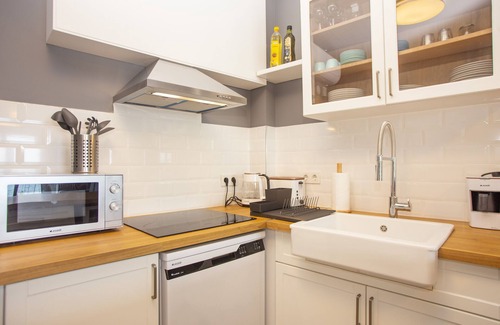 Kabatas Condo | Modern Waterfront Apt. with a Striking View