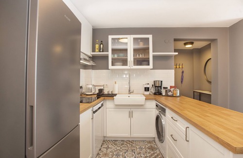 Kabatas Condo | Modern Waterfront Apt. with a Striking View