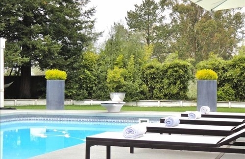 Santa Rosa House | Modern Wine Country Home W/Pool&Spa in European Elle Magazine!
