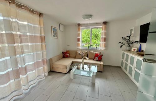 Friedrichshafen Apartment | Moderne 2,5 Zimmer-Wohnung