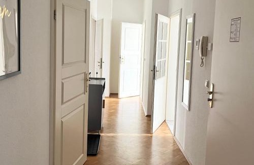Gohlis Apartment | Moderne 3Zimmer Wohnung mit Netflix und Balkon