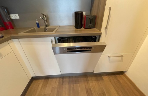 Regensburg Apartment | Moderne 60qm Ferienwohnung mit Terrasse und Balkon, zentrumsnah