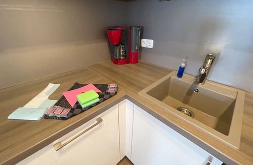 Regensburg Apartment | Moderne 60qm Ferienwohnung mit Terrasse und Balkon, zentrumsnah