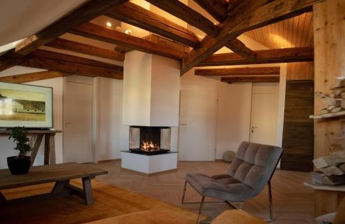 Old City of Bern Apartment | Moderne Altbauwohnung im Zentrum von Bern mit Wellness