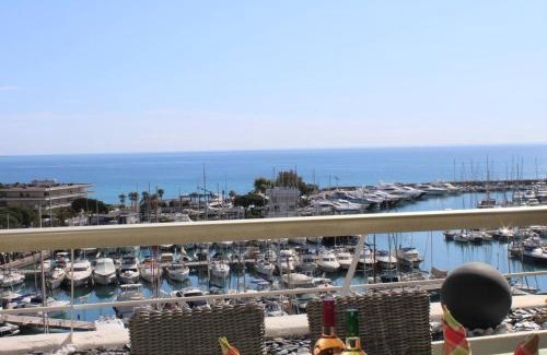 Villeneuve Loubet Beach Apartment | Moderne Appt 2P, Terrasse, Parking, Villeneuve-Loubet Plage - FR-1-252A-7